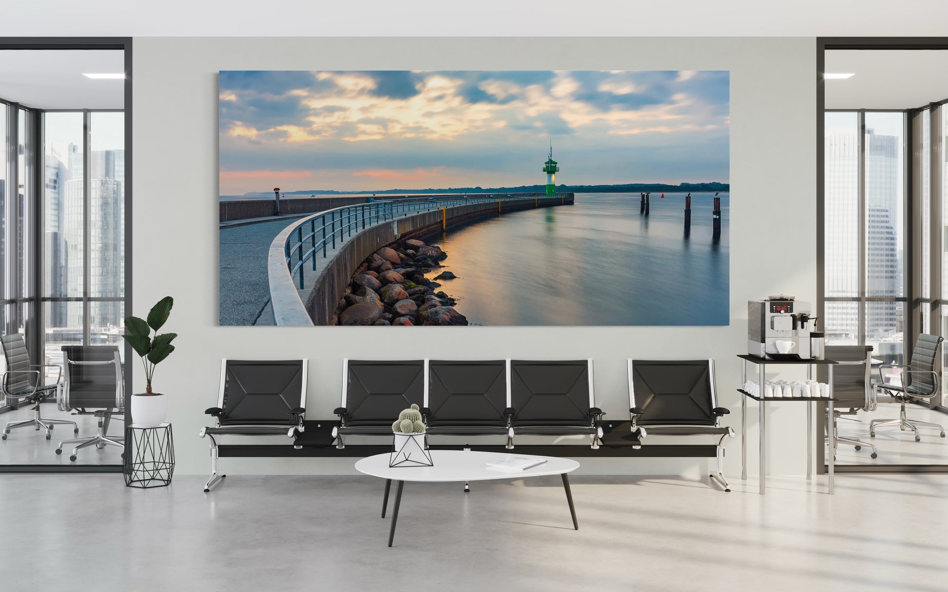 Travemünde (niederdeutsch Travemünn) ist ein Stadtteil der Hansestadt Lübeck in Schleswig-Holstein, der direkt an der Mündung der Trave in die Lübecker Bucht als Teil der Ostsee liegt. Zum Stadtteil im politischen Sinn gehören neben dem Stadtbezirk Alt-Travemünde, der im Sprachgebrauch häufig mit Travemünde gleichgesetzt wird, auch die Stadtbezirke Priwall, Brodten, Teutendorf und Ivendorf. Bei den drei letzteren handelt es sich um kleine Dörfer, die 1935 eingemeindet wurden.