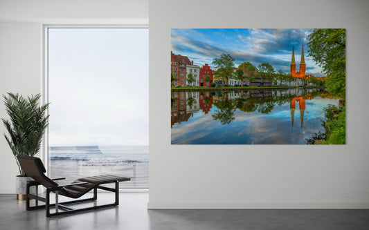 Lübecker Dom, Dom zu Lübeck, Obertrave, Lübeck Altstadt, Spiegelung, Hansestadt Lübeck, Abendlicht, Stadtfotografie, Architekturfotografie, Fine Art Fotografie, Wandbild Lübeck, Schleswig-Holstein, Constantin Ticu Fotografie.